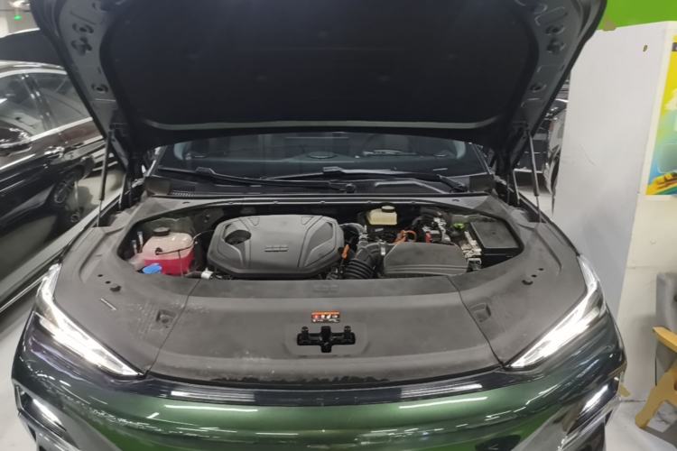 Used Geely Galaxy 8 2025 130km EM-i Deluxe Edition Engine Bay