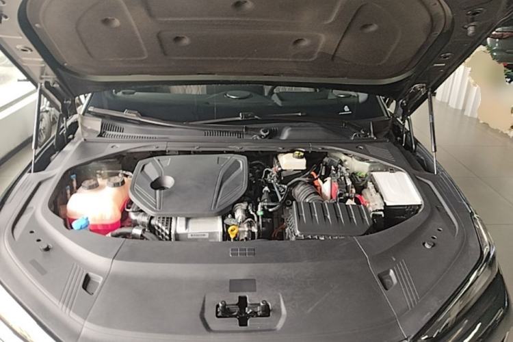 Used Geely Galaxy 8 2025 130km EM-P Starship Edition Engine Bay