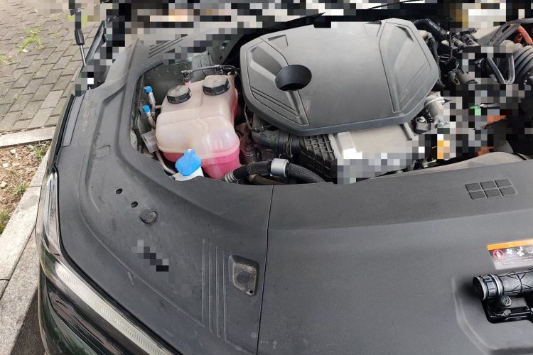 Used Geely Galaxy 8 2025 130km EM-P Starship Edition Engine Bay Right