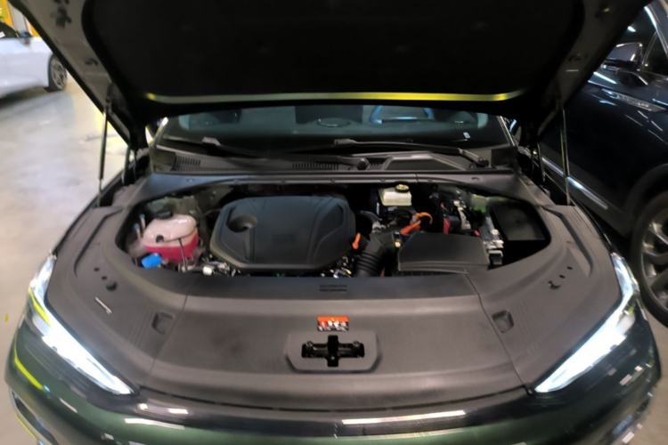 Used Geely Galaxy 8 2025 130km EM-i Deluxe Edition Engine Bay