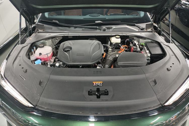 Used Geely Galaxy 8 2025 130km EM-i Deluxe Edition Engine Bay