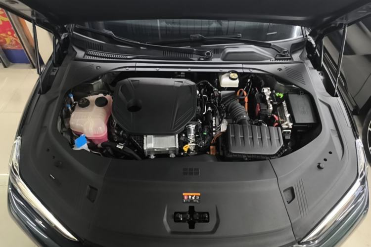 Used Geely Galaxy 8 2025 130km EM-P Starship Edition Engine Bay