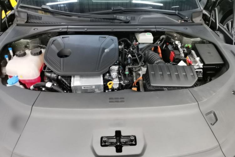 Used Geely Galaxy 8 2025 130km EM-P Starship Edition Engine Bay