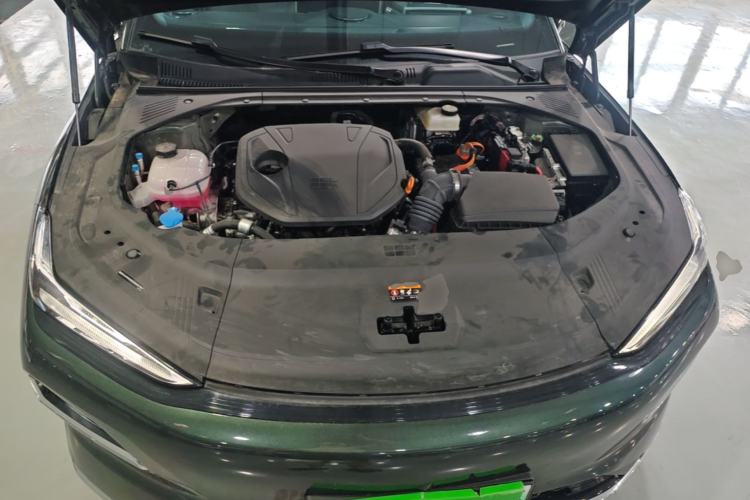 Used Geely Galaxy 8 2025 130km EM-i Prestige Edition Engine Bay