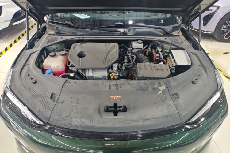 Used Geely Galaxy 8 2025 130km EM-P Starship Edition Engine Bay