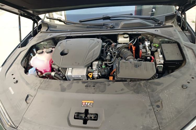 Used Geely Galaxy 8 2025 130km EM-P Starship Edition Engine Bay