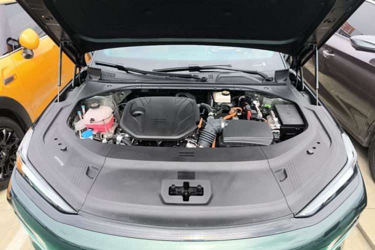 Used Geely Galaxy 8 2025 130km EM-i Deluxe Edition Engine Bay