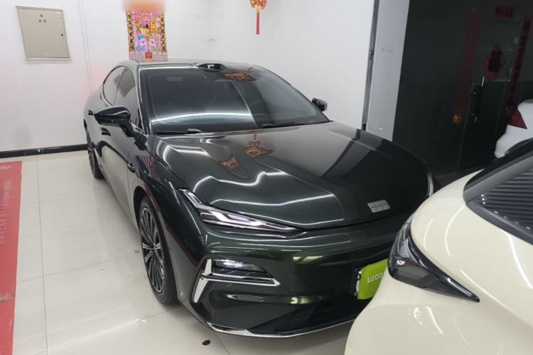 Used Geely Galaxy 8 2025 130km EM-P Starship Edition Exterior 1