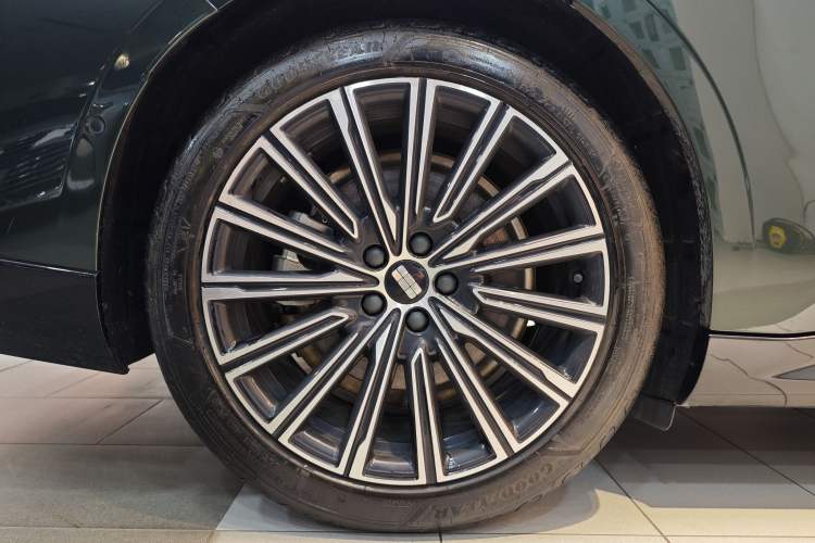Used Geely Galaxy 8 2025 130km EM-P Starship Edition Exterior 11