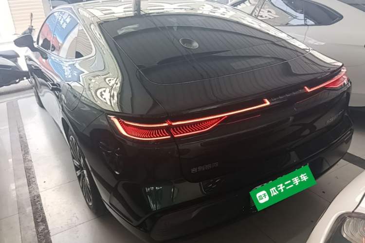 Used Geely Galaxy 8 2025 130km EM-P Starship Edition Exterior 2