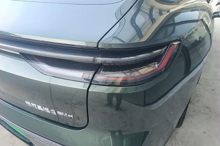 Used Geely Galaxy 8 2025 130km EM-i Prestige Edition Exterior 3