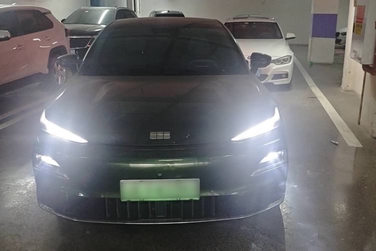 Used Geely Galaxy 8 2025 130km EM-i Deluxe Edition Exterior 4