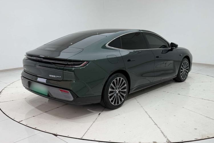 Used Geely Galaxy 8 2025 130km EM-P Starship Edition Exterior 5
