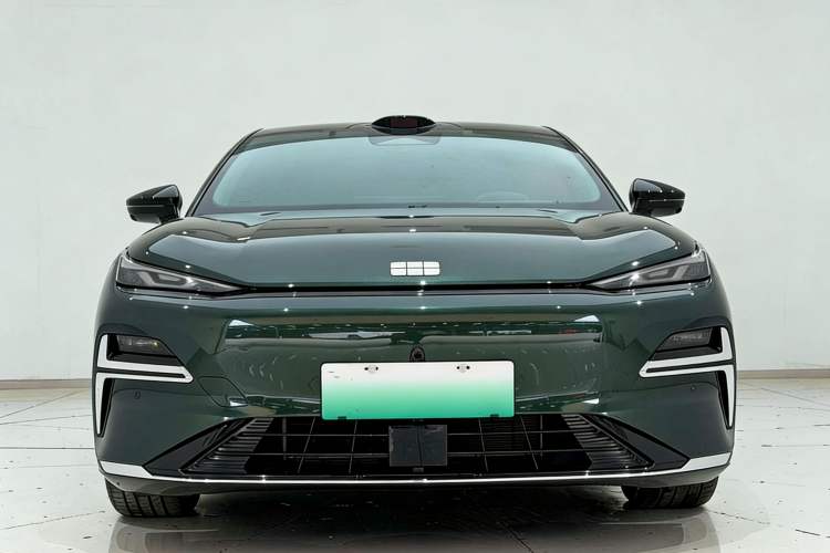 Used Geely Galaxy 8 2025 130km EM-P Starship Edition Exterior 5