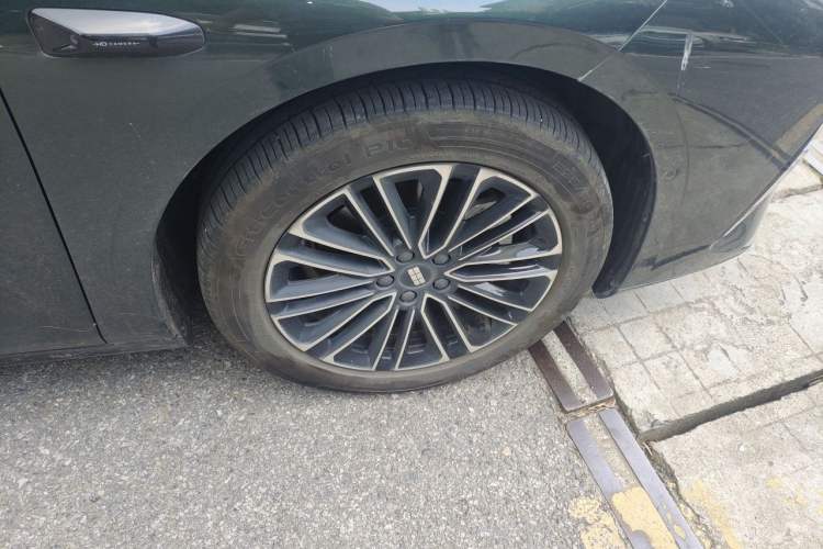 Used Geely Galaxy 8 2025 130km EM-i Prestige Edition Exterior 7