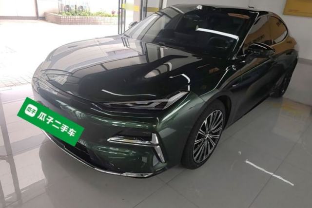 Used Geely Galaxy 8 2025 130km EM-P Starship Edition
