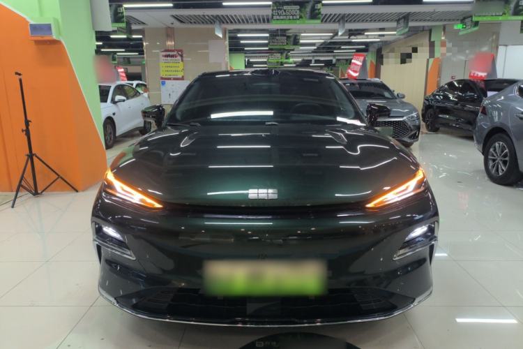 Used Geely Galaxy 8 2025 130km EM-P Starship Edition Front