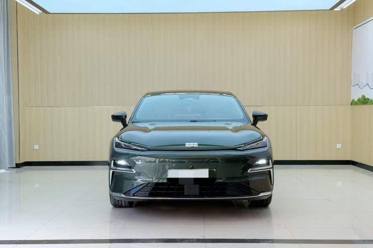 Used Geely Galaxy 8 2025 130km EM-i Flagship Edition Front