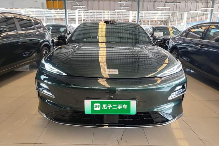 Used Geely Galaxy 8 2025 130km EM-P Starship Edition Front
