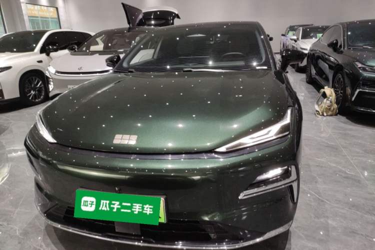 Used Geely Galaxy 8 2025 130km EM-i Flagship Edition Front