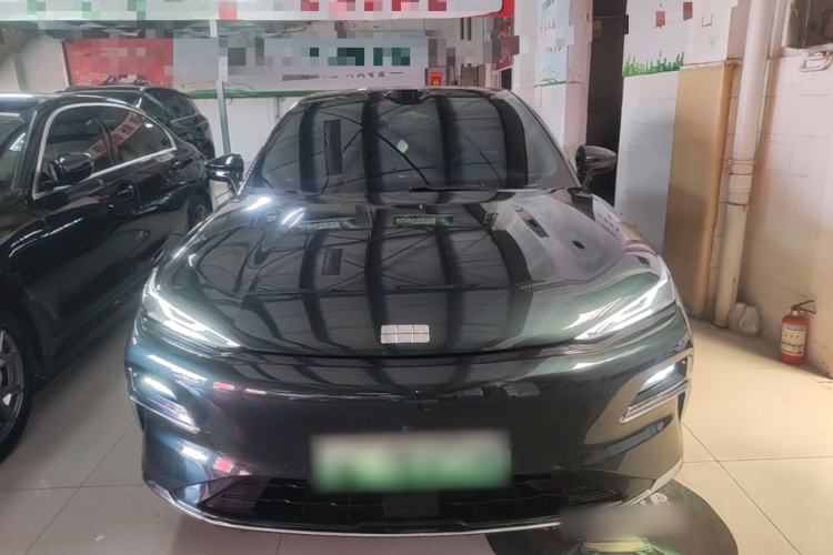 Used Geely Galaxy 8 2025 130km EM-P Starship Edition Front