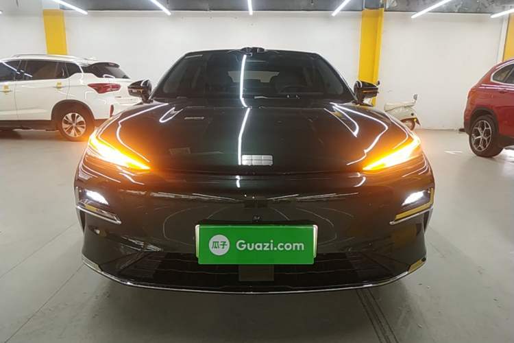 Used Geely Galaxy 8 2025 130km EM-P Starship Edition Front