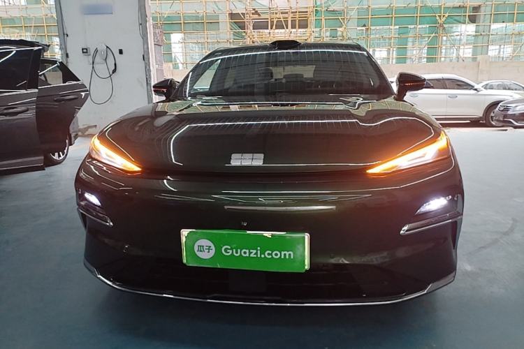 Used Geely Galaxy 8 2025 130km EM-P Starship Edition Front
