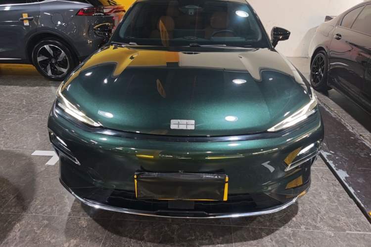 Used Geely Galaxy 8 2025 130km EM-P Starship Edition Front