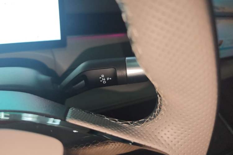 Used Geely Galaxy 8 2025 130km EM-i Deluxe Edition Gear Lever