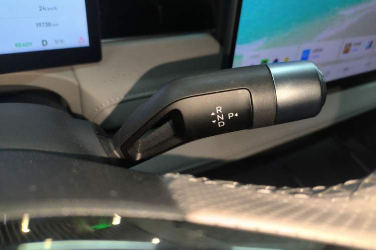 Used Geely Galaxy 8 2025 130km EM-P Starship Edition Gear Lever