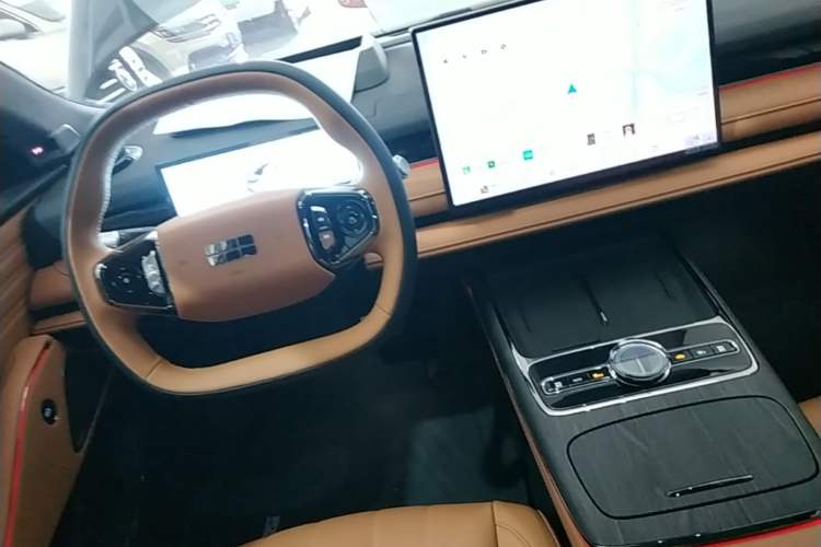 Used Geely Galaxy 8 2025 130km EM-P Starship Edition Gear Lever
