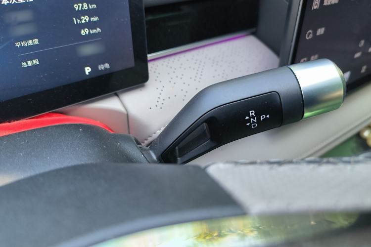 Used Geely Galaxy 8 2025 130km EM-i Prestige Edition Gear Lever