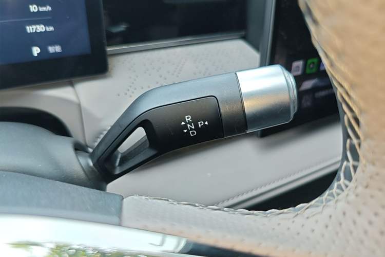 Used Geely Galaxy 8 2025 130km EM-P Starship Edition Gear Lever