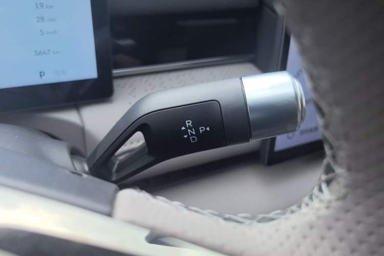Used Geely Galaxy 8 2025 130km EM-P Starship Edition Gear Lever