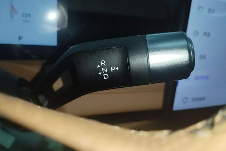 Used Geely Galaxy 8 2025 130km EM-P Starship Edition Gear Lever