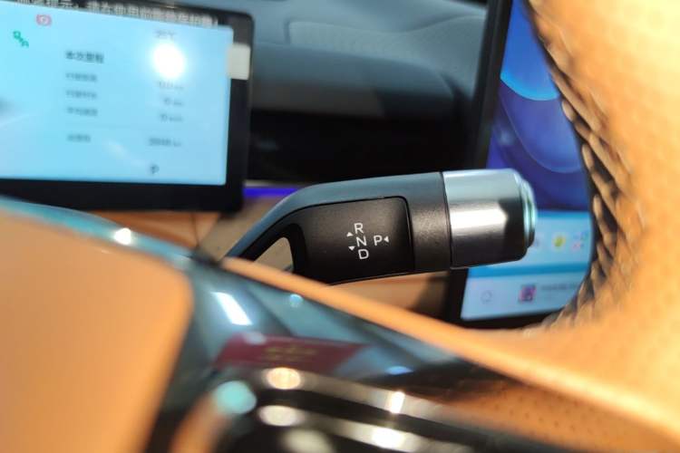 Used Geely Galaxy 8 2025 130km EM-P Starship Edition Gear Lever