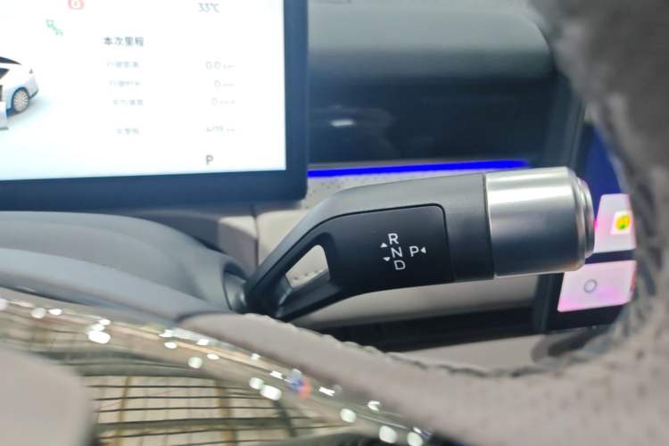 Used Geely Galaxy 8 2025 130km EM-P Starship Edition Gear Lever