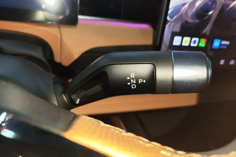 Used Geely Galaxy 8 2025 130km EM-i Deluxe Edition Gear Lever