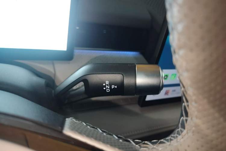 Used Geely Galaxy 8 2025 130km EM-i Flagship Edition Gear Lever