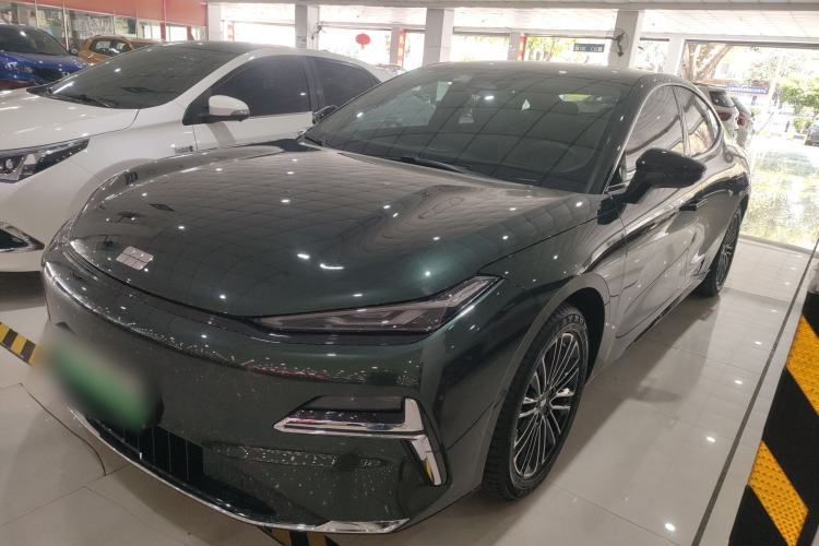 Used Geely Galaxy 8 2025 130km EM-i Deluxe Edition Guazi used car, China used car export, Used car for sale, Used Geely Galaxy cars, Cheapest cars for sale