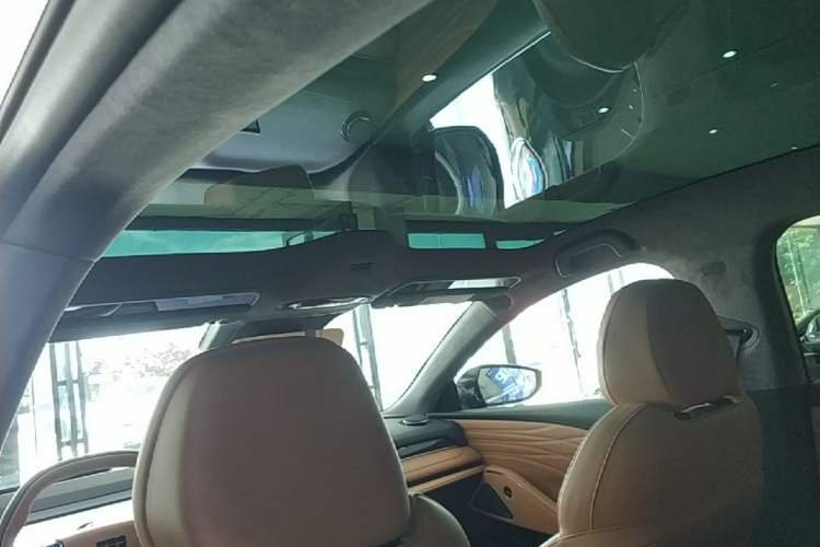Used Geely Galaxy 8 2025 130km EM-P Starship Edition Headliner