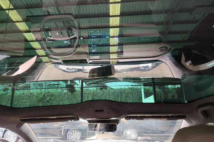 Used Geely Galaxy 8 2025 130km EM-P Starship Edition Headliner