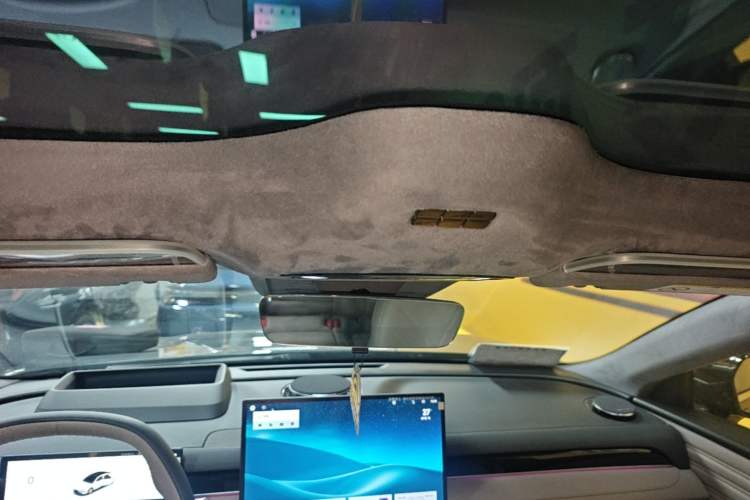 Used Geely Galaxy 8 2025 130km EM-P Starship Edition Headliner