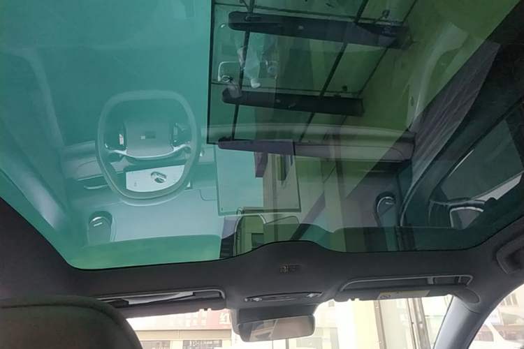 Used Geely Galaxy 8 2025 130km EM-i Prestige Edition Headliner