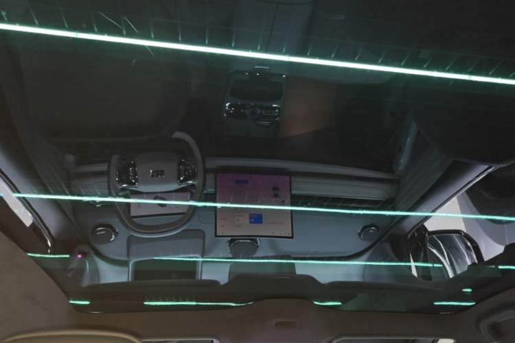 Used Geely Galaxy 8 2025 130km EM-P Starship Edition Headliner