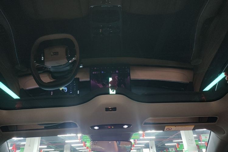 Used Geely Galaxy 8 2025 130km EM-i Deluxe Edition Headliner
