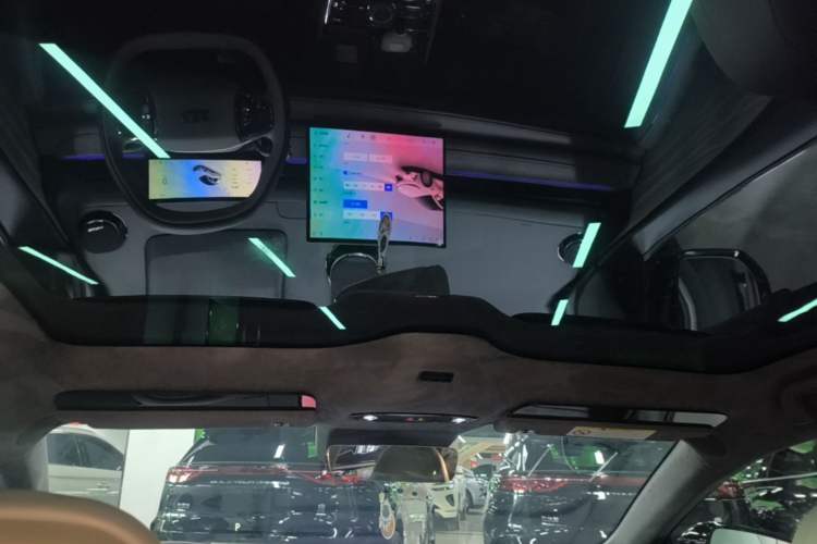 Used Geely Galaxy 8 2025 130km EM-P Starship Edition Headliner