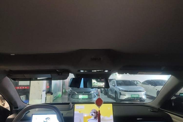 Used Geely Galaxy 8 2025 130km EM-P Starship Edition Headliner