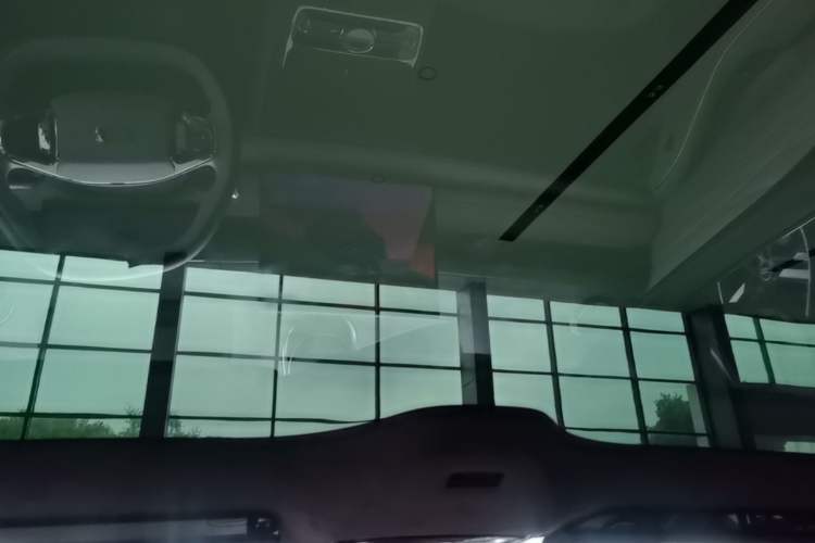 Used Geely Galaxy 8 2025 130km EM-P Starship Edition Headliner
