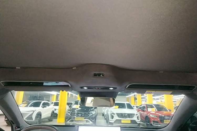 Used Geely Galaxy 8 2025 130km EM-P Starship Edition Headliner